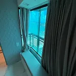 Apartamento sofisticado á beira mar